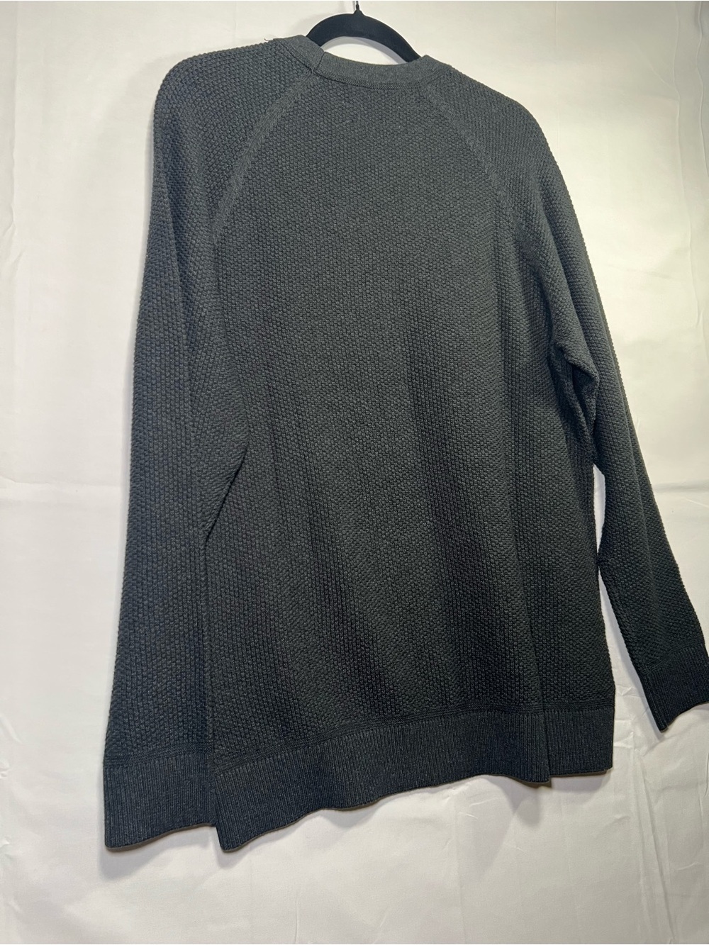 The Normal Brand Men’s Charcoal Gray Textured Crewneck Sweater Medium - Picture 9 of 9